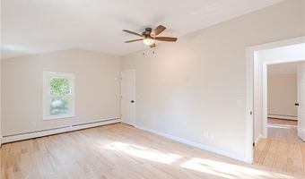 37 Phillip St, Coventry, RI 02816