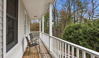 16 Chestnut St, Acton, MA 01720