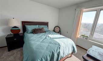 2200 Hamilton Dr 610, Ames, IA 50014