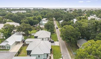 329 Saint George St, Bay St. Louis, MS 39520
