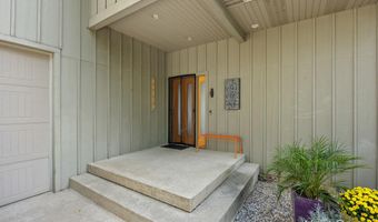 12250 Knoper Ct, Allendale, MI 49401