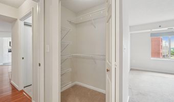 2181 JAMIESON Ave 1102, Alexandria, VA 22314