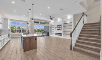 5305 WISHING ARCH Dr, Apollo Beach, FL 33572