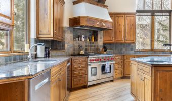 133 Holden Rd, Beaver Creek, CO 81620