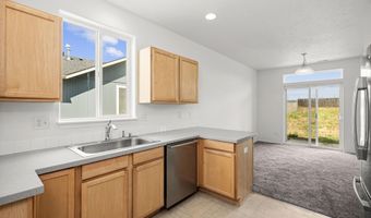 529 S Solar St, Airway Heights, WA 99001