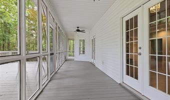 8882 TARA Ln, Auburn, AL 36830