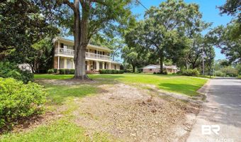 14375 Oak Knoll Dr, Bay Minette, AL 36507