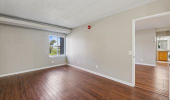 60 S VAN DORN St 210, Alexandria, VA 22304