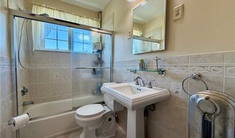 47 Homestead Ave, North Smithfield, RI 02896