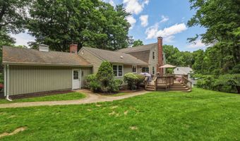 14 High Hill Rd, Canton, CT 06019