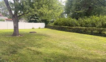 2605 KENHILL Dr, Bowie, MD 20715
