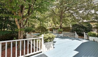 620 River Oaks Ln, Charlotte, NC 28226