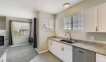 23515 E Platte Dr 9D, Aurora, CO 80016