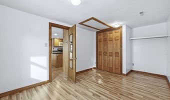 735 Lane 274 Crooked Lk, Angola, IN 46703