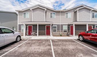1616 Hannah Ln, Blackfoot, ID 83221