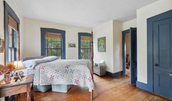 37 High St, Bradford, NH 03221
