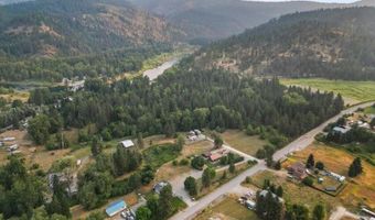 40487 Riverview Dr, Cataldo, ID 83810