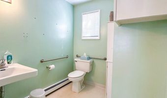 1201 EASTON Rd, Abington, PA 19001