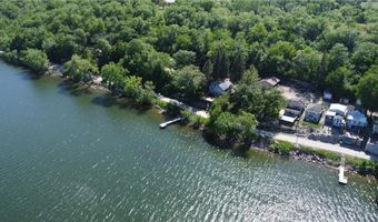 1160 Lake Dr, Big Stone City, SD 57216