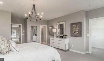 44615 WOLFHOUND Sq, Ashburn, VA 20147