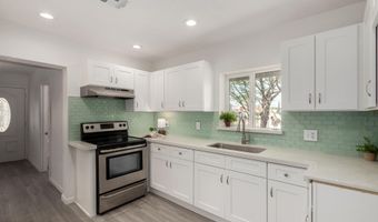122 E ASH Ave, Casa Grande, AZ 85122
