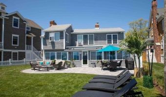 21 Groveway 21, Clinton, CT 06413