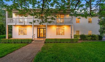 15109 2ND St, Aurora, OR 97002