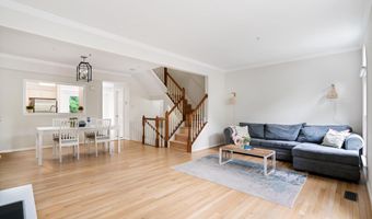 9821 TIFFANY HILL Ct 71, Bethesda, MD 20814