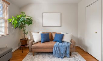 2312 N DEARING St, Alexandria, VA 22302