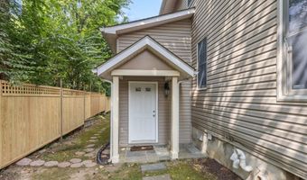 1212 N CLEVELAND St, Arlington, VA 22201