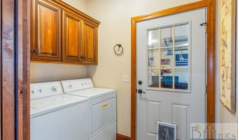 229 W School St, Absarokee, MT 59001