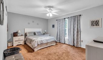 62 Walnut St, Beachwood, NJ 08722