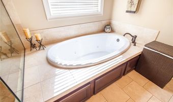 1728 LIVVY Ln, Auburn, AL 36830