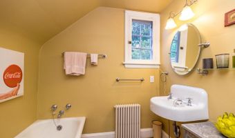 1431 WHEATSHEAF Ln, Abington, PA 19001
