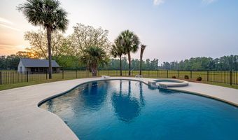 7837 Val Del Rd, Adel, GA 31620