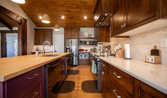 53 Black Hawk Dr, Carmen, ID 83462