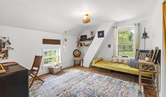 31 Canterbury Rd, Brooklyn, CT 06234