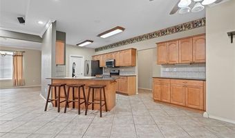 1717 Red Oak St, Ardmore, OK 73401