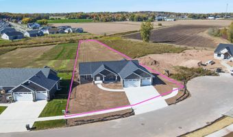 5771 N YOSEMITE Ln, Appleton, WI 54913