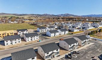 5405 Park Lawn Dr #103, Chubbuck, ID 83202