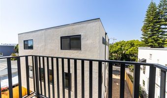 5506 Barton Ave, Hollywood, CA 90038