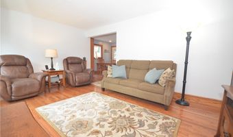 759 Tallkron Dr, Akron, OH 44305