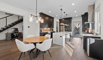 2899 Katmai Dr A, Columbus, OH 43228