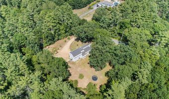 202 Shepard Home Rd, Chester, NH 03036