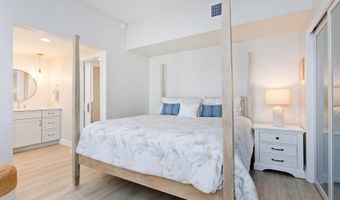 75-6040 ALII Dr 704, Kailua Kona, HI 96740