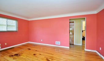 569 Rentz Pl, Delhi, OH 45238