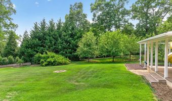 1558 RIDGEWAY Dr, Barboursville, VA 22923