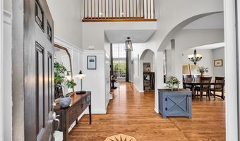 5 Covington Ct, Algonquin, IL 60102