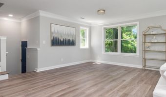 370 SHERMAN Ave, Arnold, MD 21012