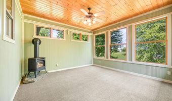 11668 E Laketowne Dr, Albertville, MN 55301